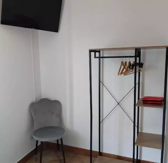 Aamiaismajoitus (B&B) Borgo Doccia 905