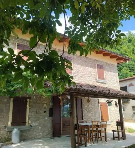 Aamiaismajoitus (B&B) Borgo Doccia 905