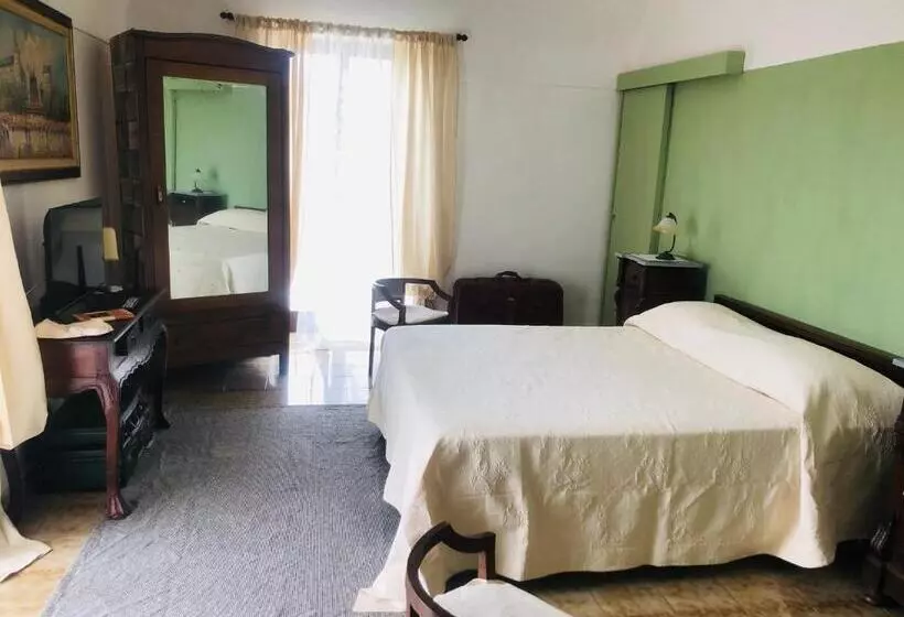 Aamiaismajoitus (B&B) La Casa Di Civita