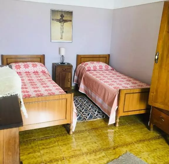 Aamiaismajoitus (B&B) La Casa Di Civita