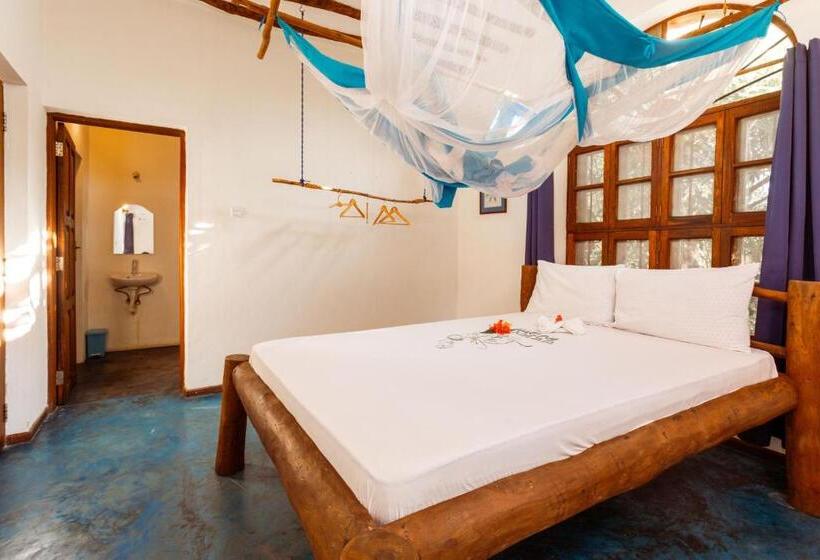 住宿加早餐  Tropicana Boutique