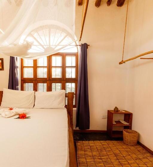 住宿加早餐  Tropicana Boutique