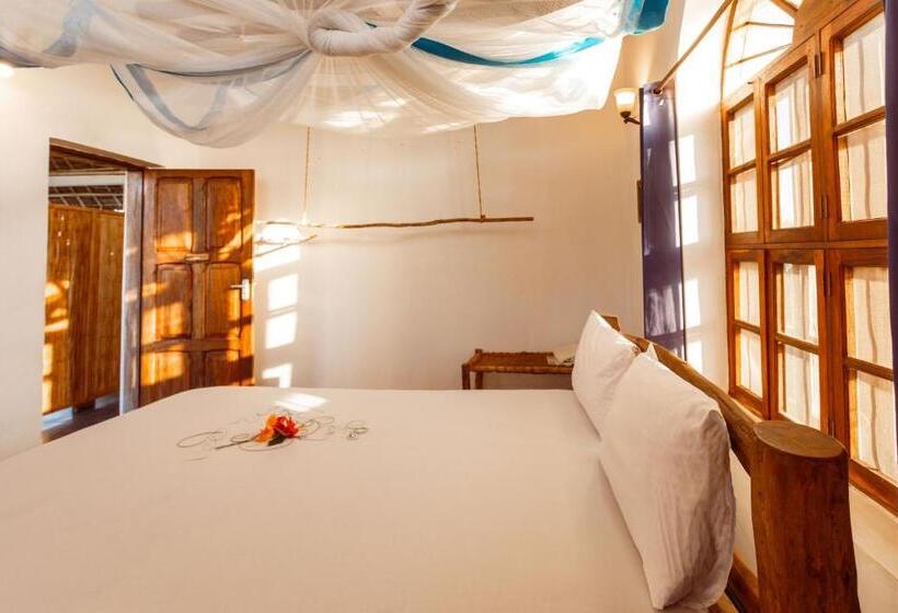 住宿加早餐  Tropicana Boutique