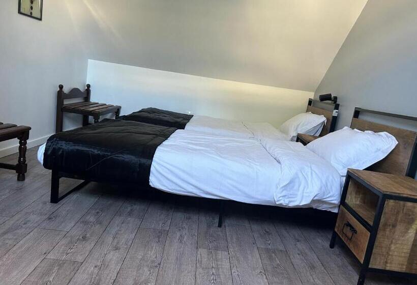 هتل Hôtel Saint Charles