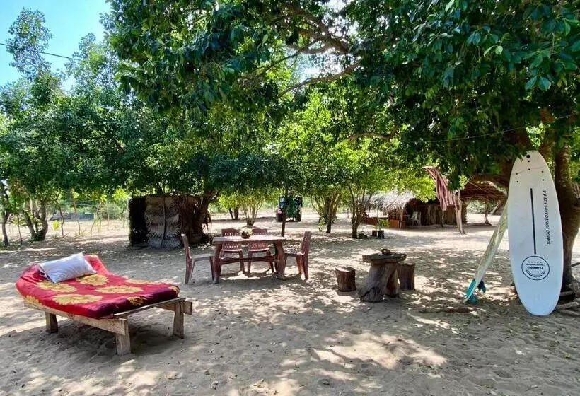 Hotelli Nila Point Cabana Cottage