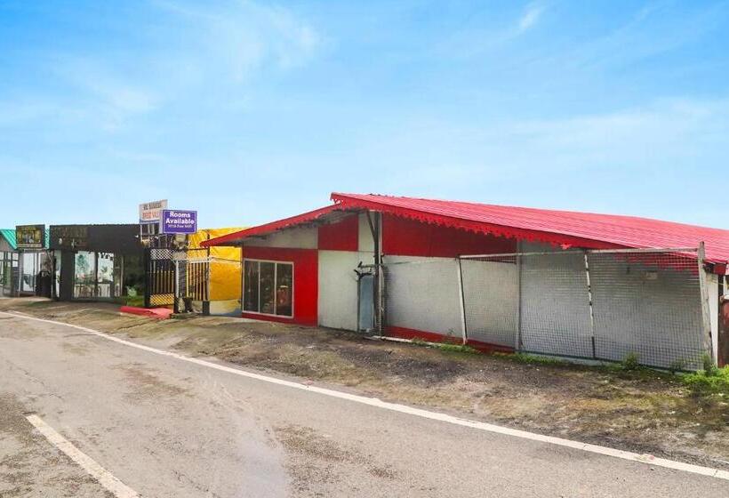 ホテル Oyo Sri Narayan