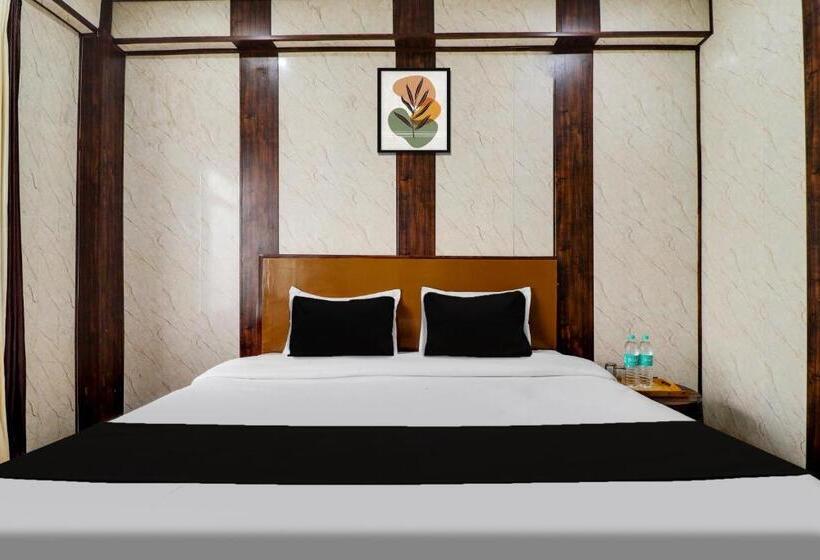 ホテル Oyo Sri Narayan