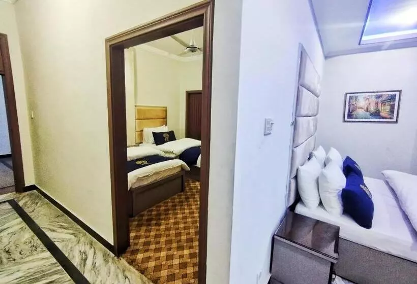 هتل Relax Cottage Swat By Khan Familia