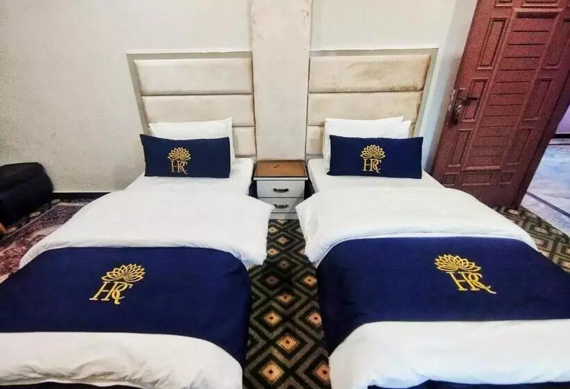 هتل Relax Cottage Swat By Khan Familia