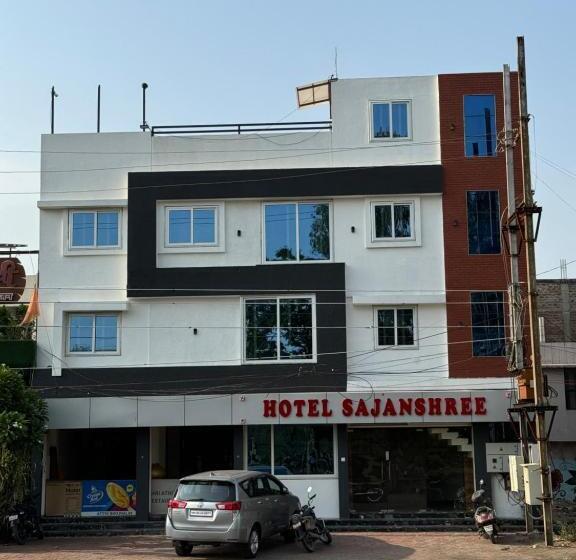 هتل Sajanshree
