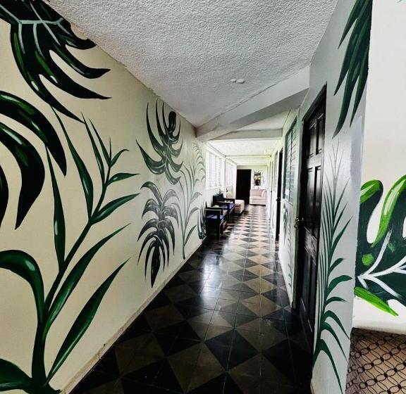 پانسیون La Casona Sv 2