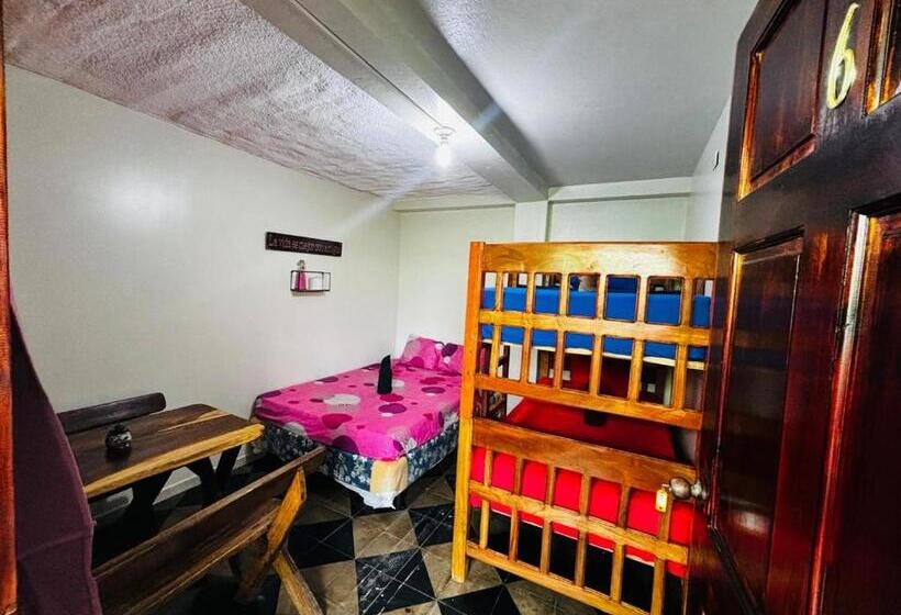 پانسیون La Casona Sv 2