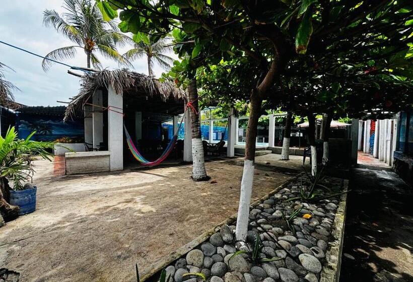 پانسیون La Casona Sv 2