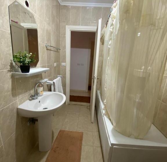 پانسیون Master Room In Madinaty