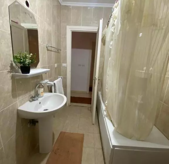 پانسیون Master Room In Madinaty