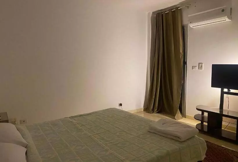 پانسیون Master Room In Madinaty