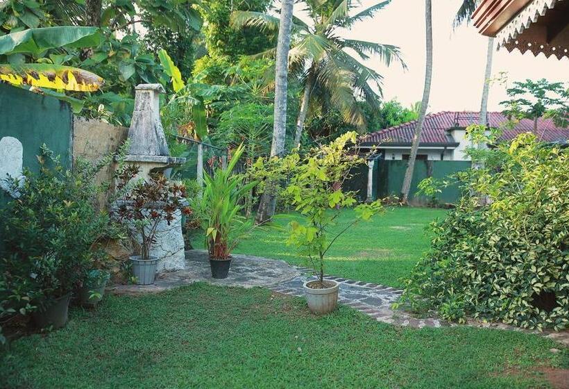 Pension (Hôtel basse catégorie) Preethi Village Rooms
