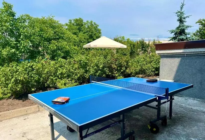 Majatalo Rancho On Sevan Beach By Hv