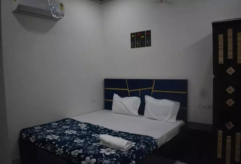 Majatalo Rk Guest House Paying