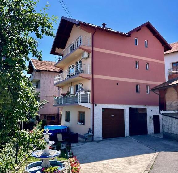 پانسیون Room Ejna 2