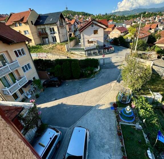 پانسیون Room Ejna 2