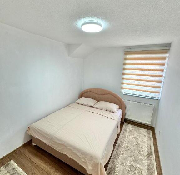 پانسیون Room Ejna 2