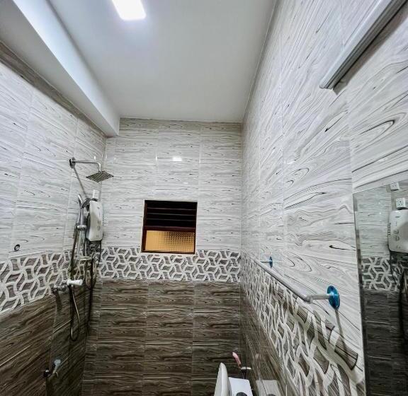 Пансион Rooms By Skein