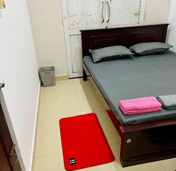 Пансион Rooms By Skein