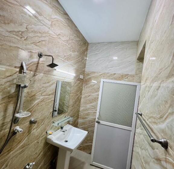 Пансион Rooms By Skein