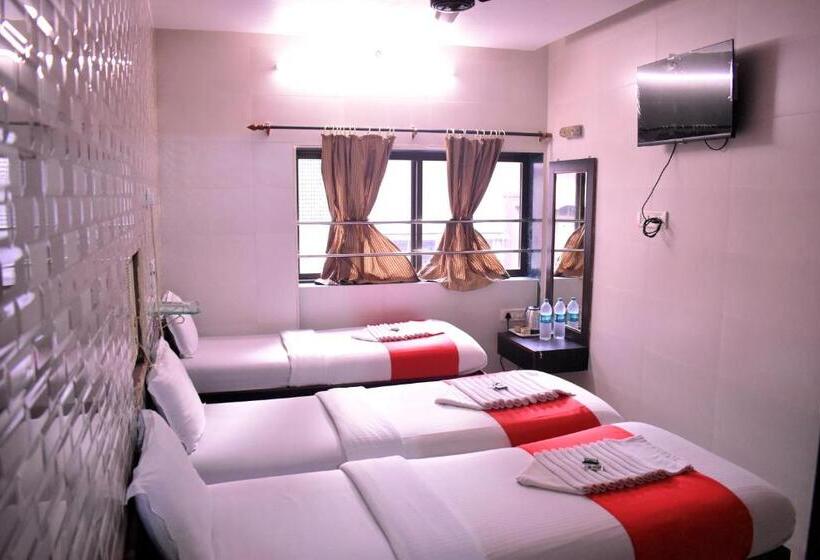 Smooth Checkin By Hotel Kamal