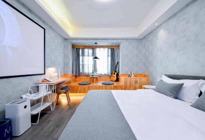 Hostel 笑脸里青年旅舍天府店