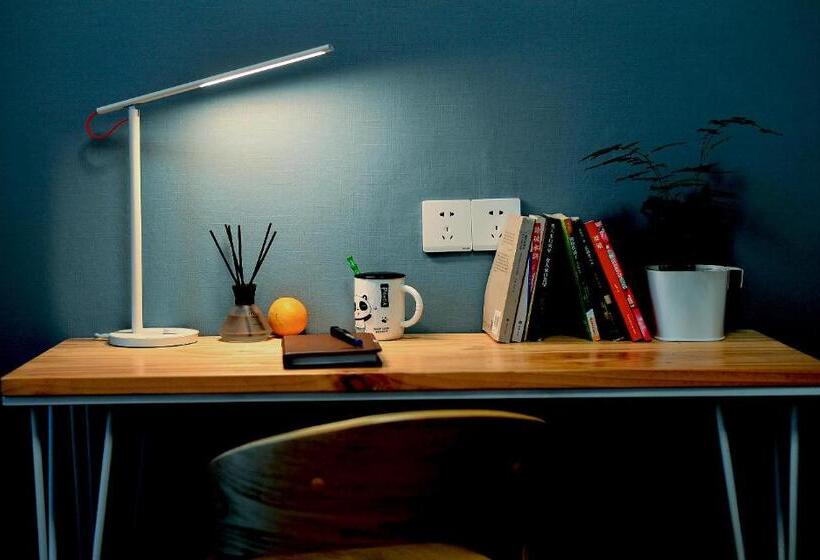 Hostel 笑脸里青年旅舍天府店