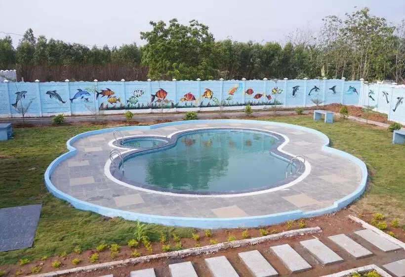 Dream Land Resort
