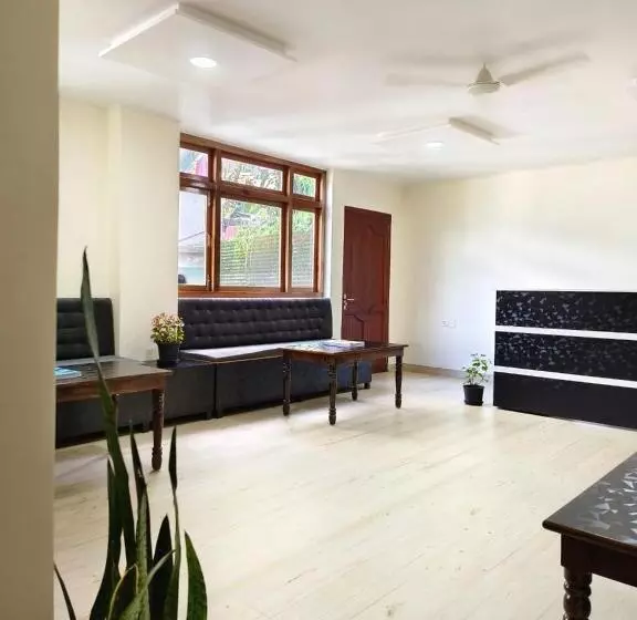 Bb 15 Hotel & Residences