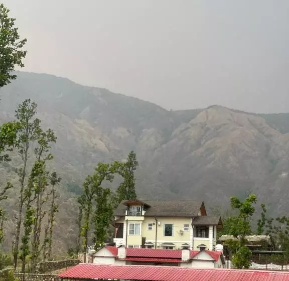 Hotelli Hidden Nature Resort