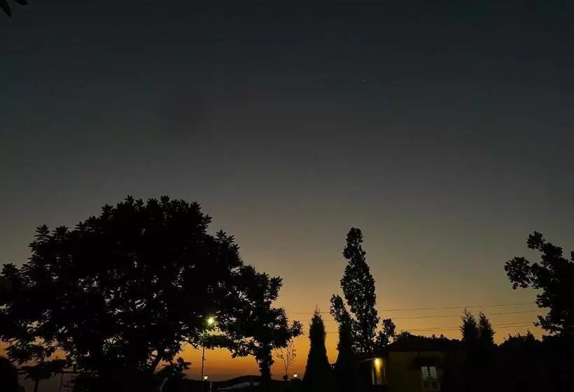 Hotelli Hidden Nature Resort