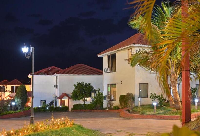Hotel Orchha Club And Resort   Ocr