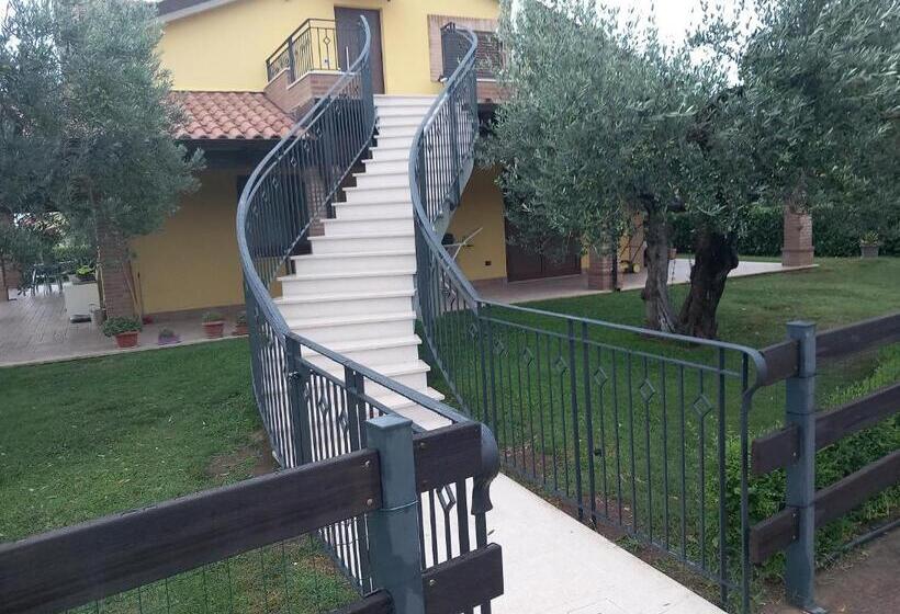 بنسيون Giardino Tra Gli Ulivi