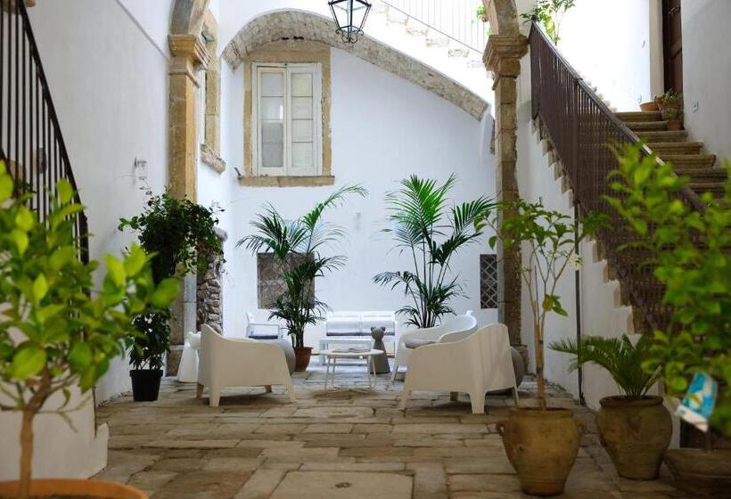 Пансион Nazzarì B&b Tropea