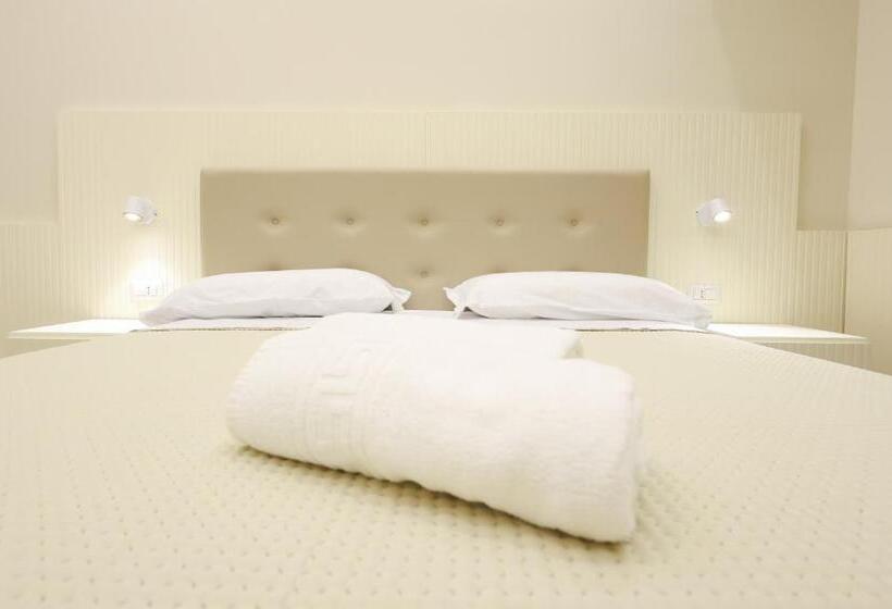 Пансион Nazzarì B&b Tropea