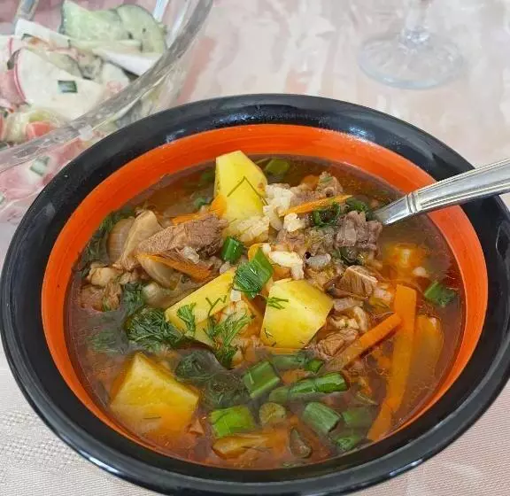 پانسیون Nomad  Guest House