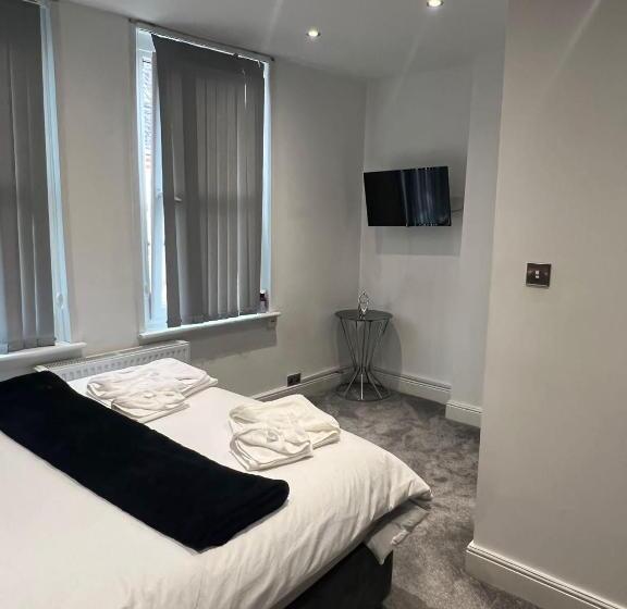 펜션 Town Centre En Suite Room 4