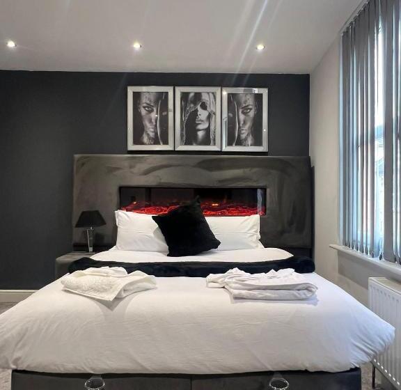 펜션 Town Centre En Suite Room 4