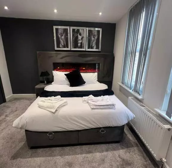 Majatalo Town Centre En Suite Room 4