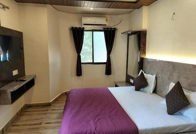 Suyog Hotel & Cottage Matheran