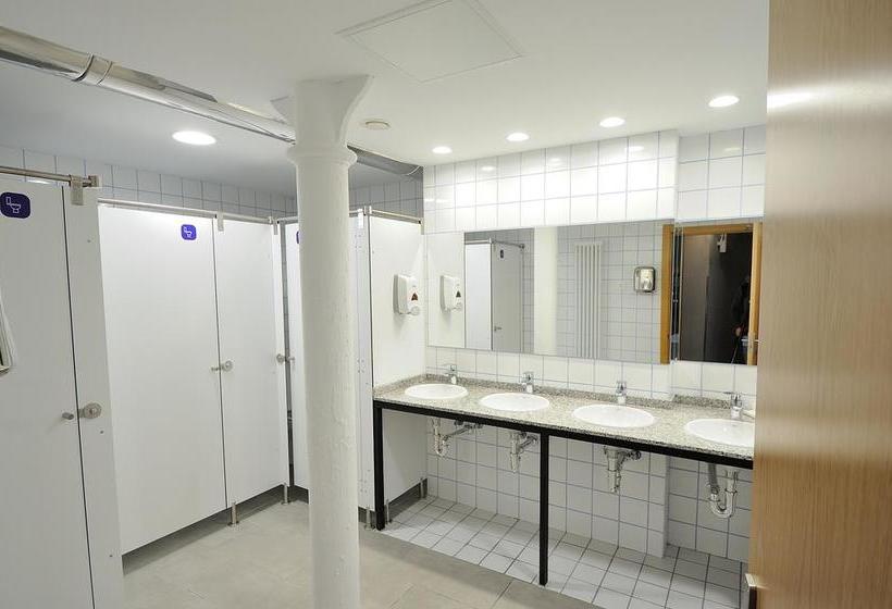 Bcool Bilbao  Hostel