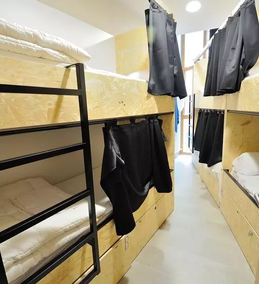 Bcool Bilbao  Hostel