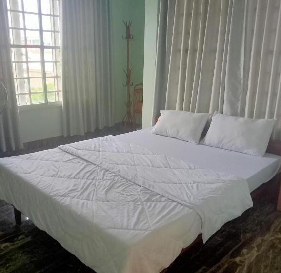 ベッドアンドブレックファースト Kol House