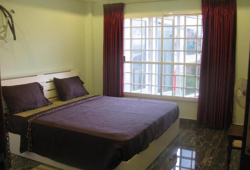 ベッドアンドブレックファースト Kol House