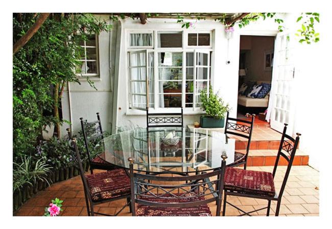 住宿加早餐 Waterfall Cottages